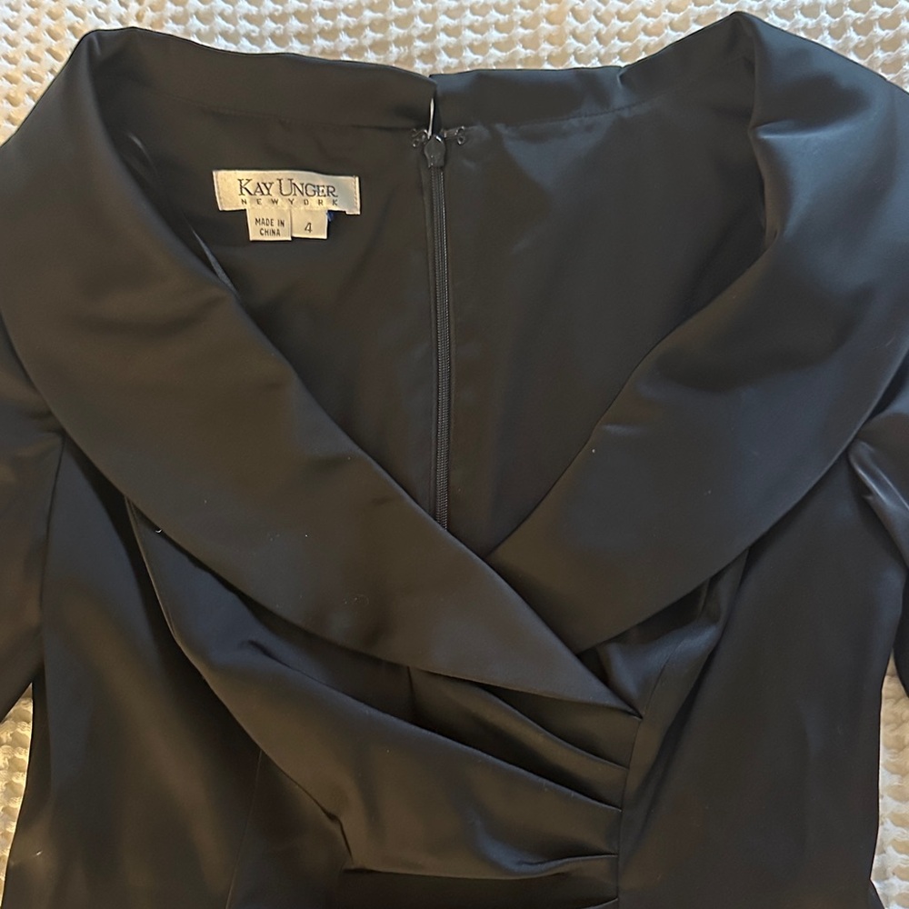 Kay Unger Elegant Black Long Sleeve Dress